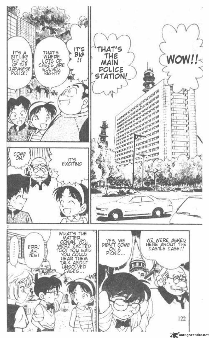 Detective Conan Chapter 208 Page 2