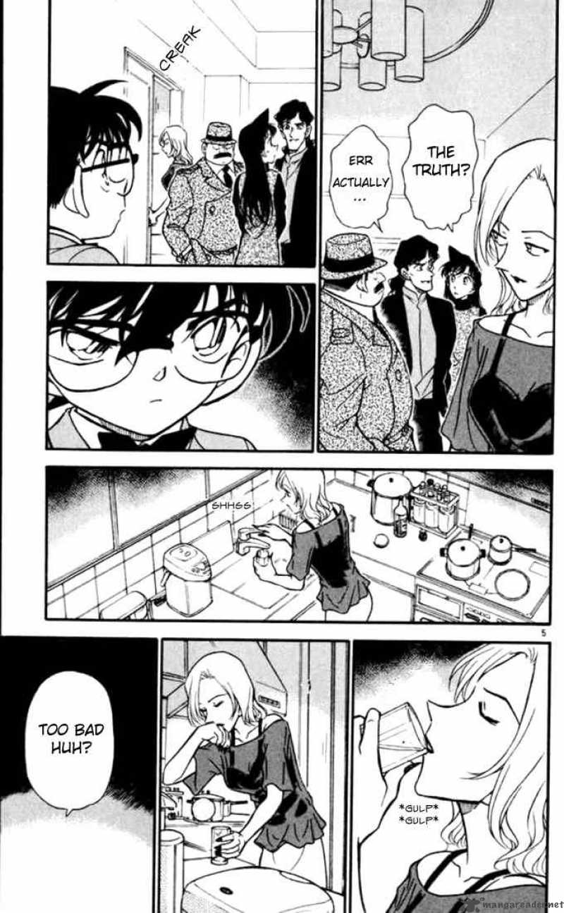 Detective Conan Chapter 324 Page 5