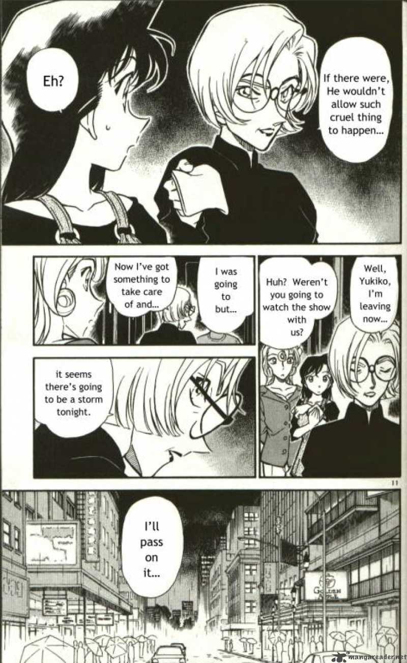 Detective Conan Chapter 351 Page 11