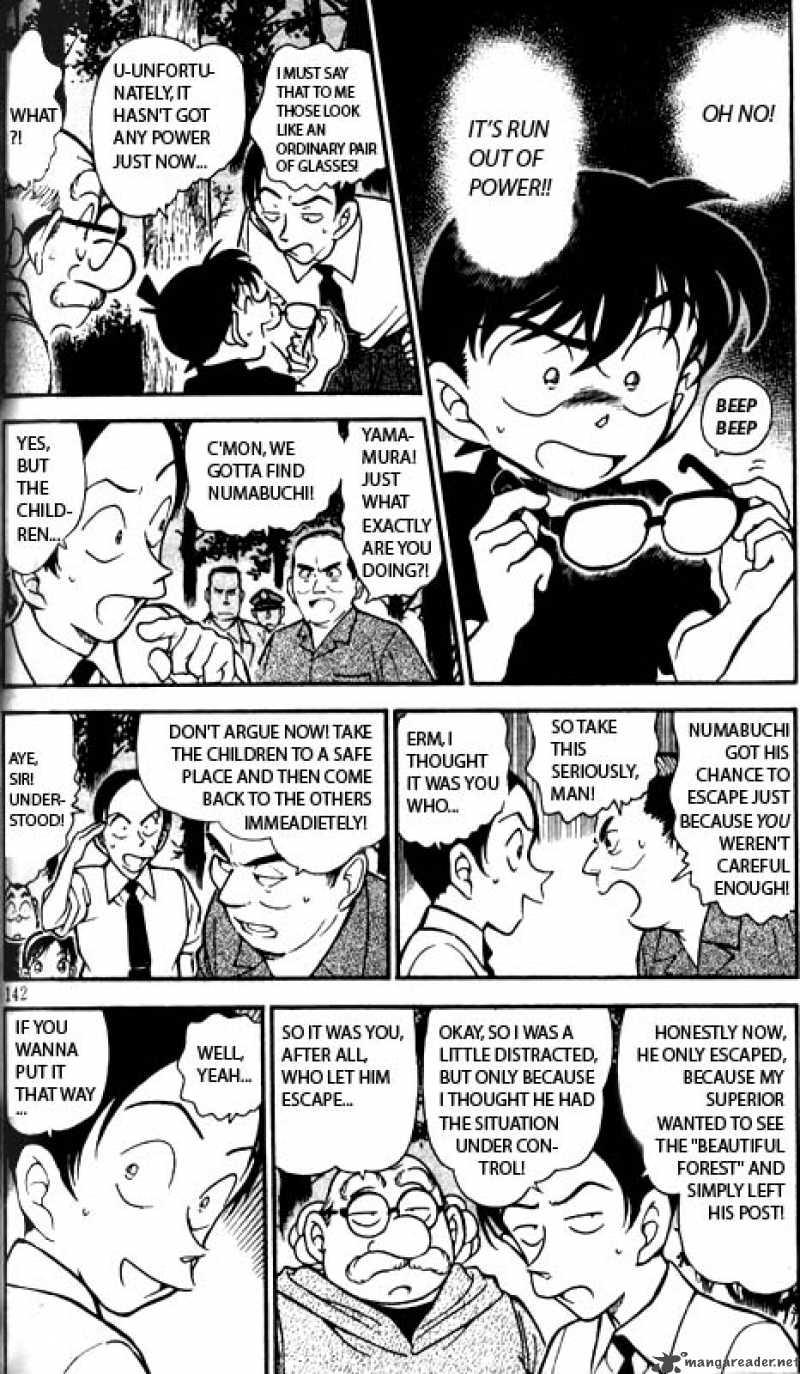 Detective Conan Chapter 359 Page 4