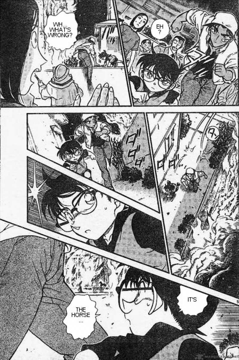 Detective Conan Chapter 394 Page 5