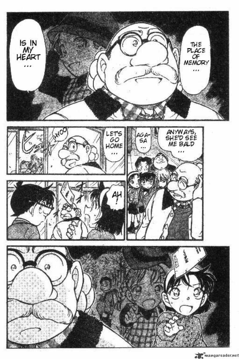 Detective Conan Chapter 411 Page 12