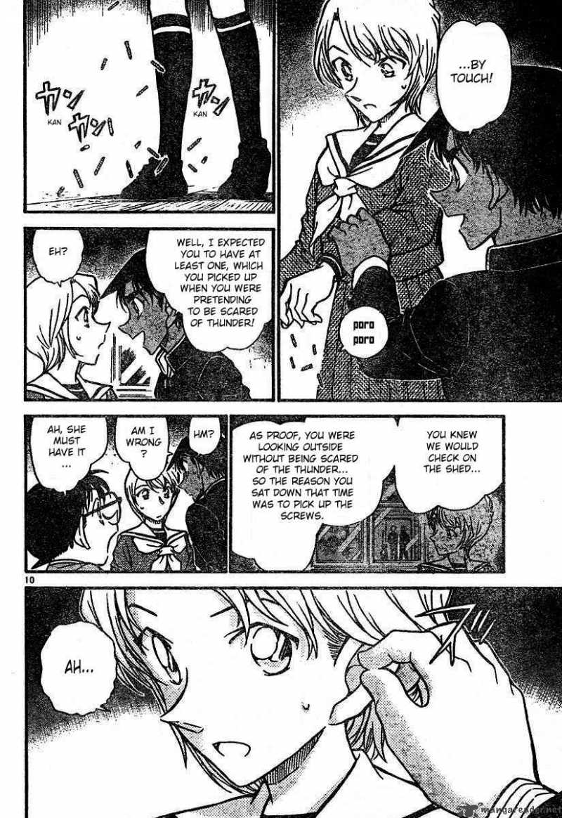 Detective Conan Chapter 566 Page 10