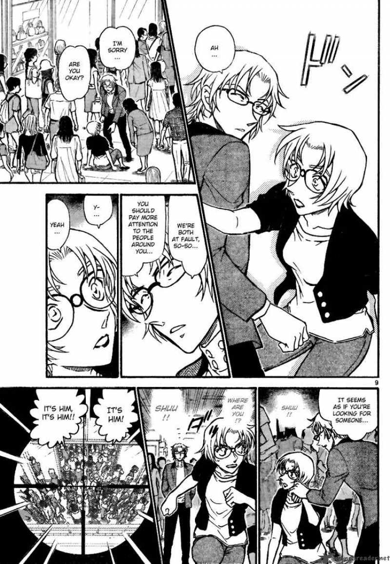 Detective Conan Chapter 704 Page 9