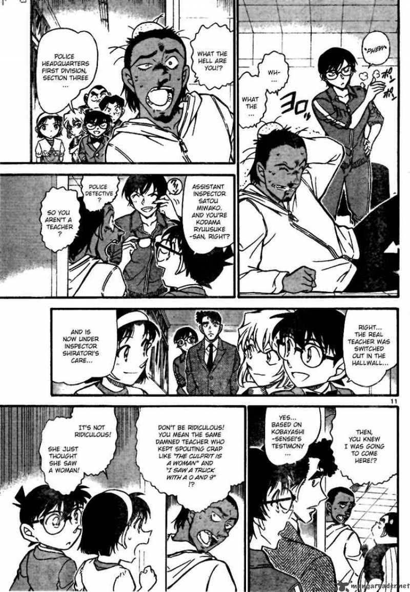 Detective Conan Chapter 708 Page 11