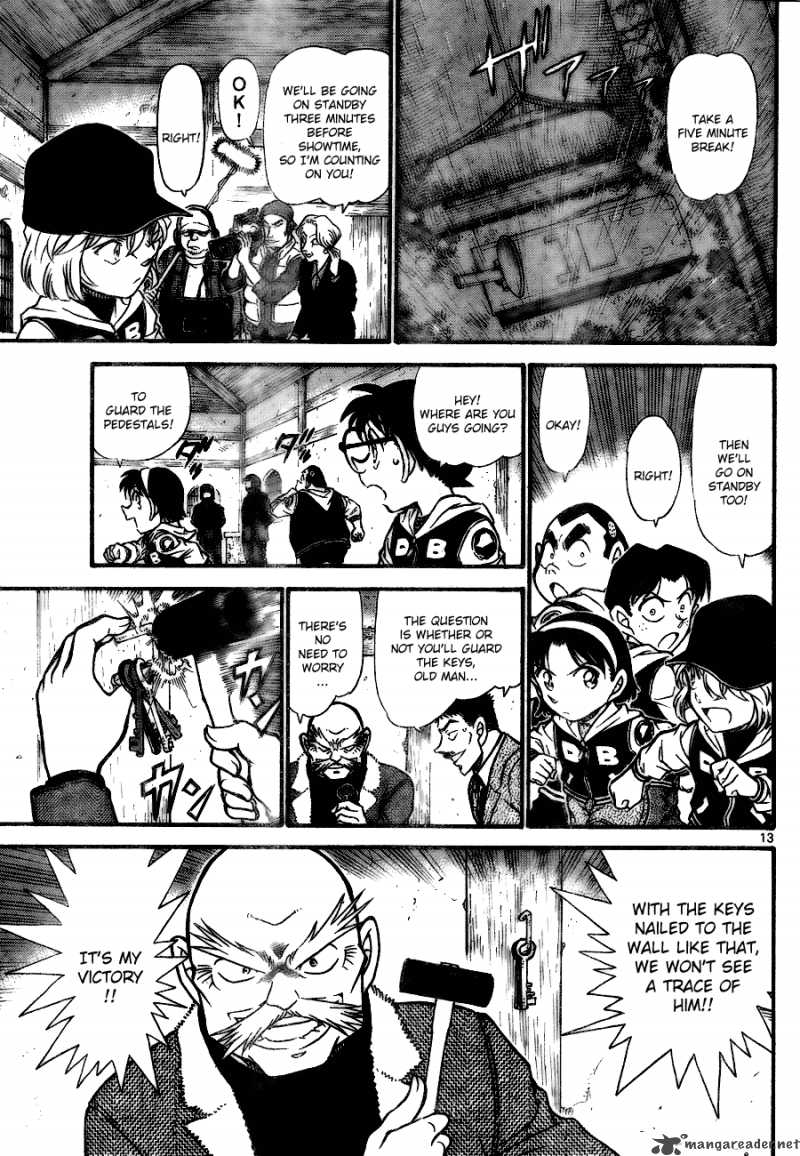 Detective Conan Chapter 712 Page 13