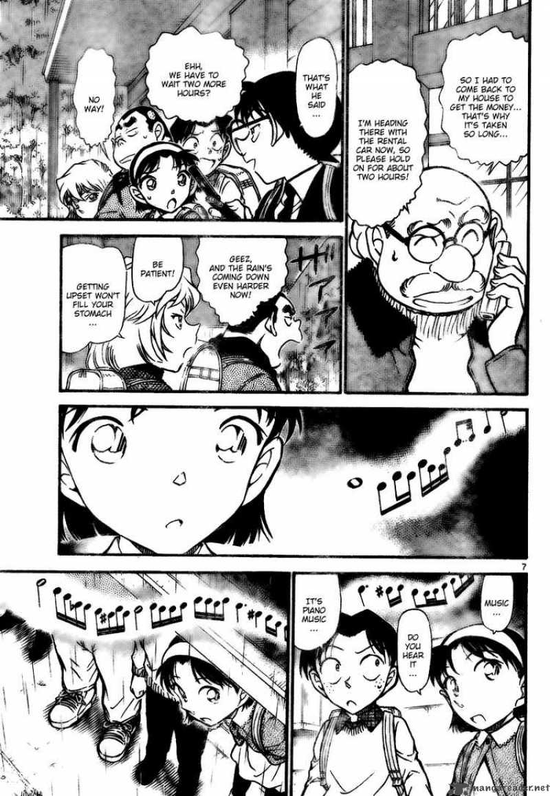 Detective Conan Chapter 728 Page 7